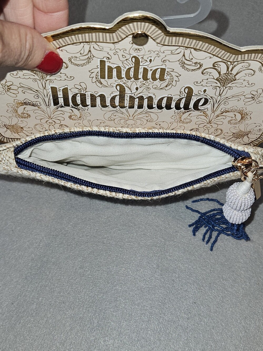 NWT Viral Beaded Blue Crab Wristlet On Natural Woven Fabric - India Handmade 🦀✨ - Picture 5 of 9